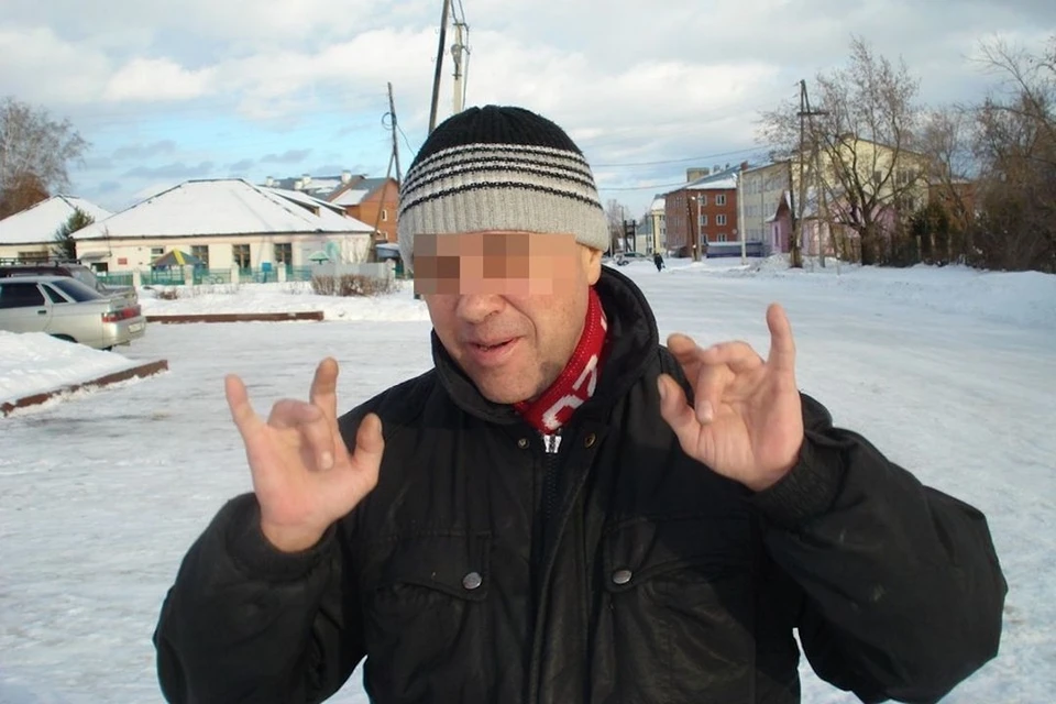 После убийства подозреваемый закрыл дом на замок. Фото: «Локомотив Тогучин»