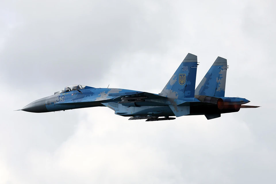 Американцы потребовали взорвать украинские самолеты ради рекламы своего F-35
