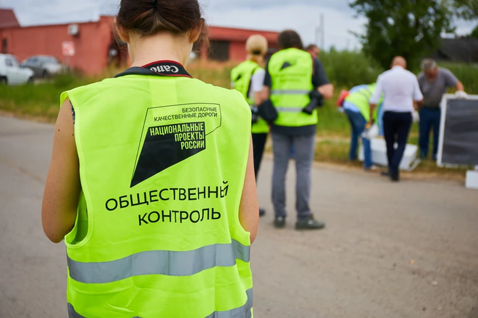 Дороги Ленинградской области проверят после зимнего сезона. Если где-то обнаружатся дефекты – компании-подрядчики устранят их по гарантии. Фото: пресс-служба правительства Ленинградской области.