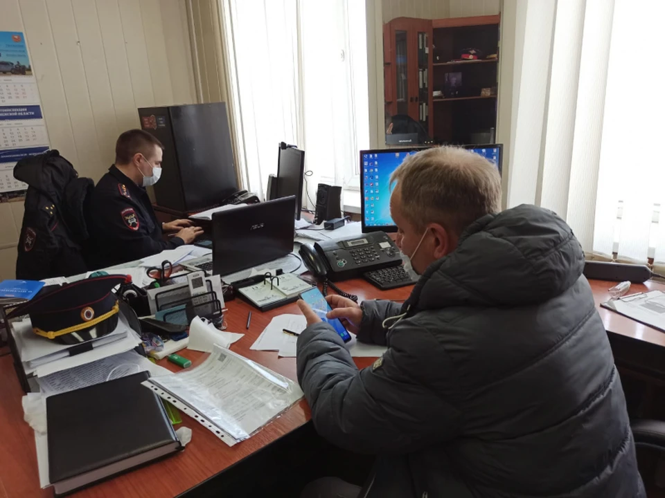 Водитель обещал быстро заплатить штрафы, но информацию о нем на всякий случай направили судебным приставам.
