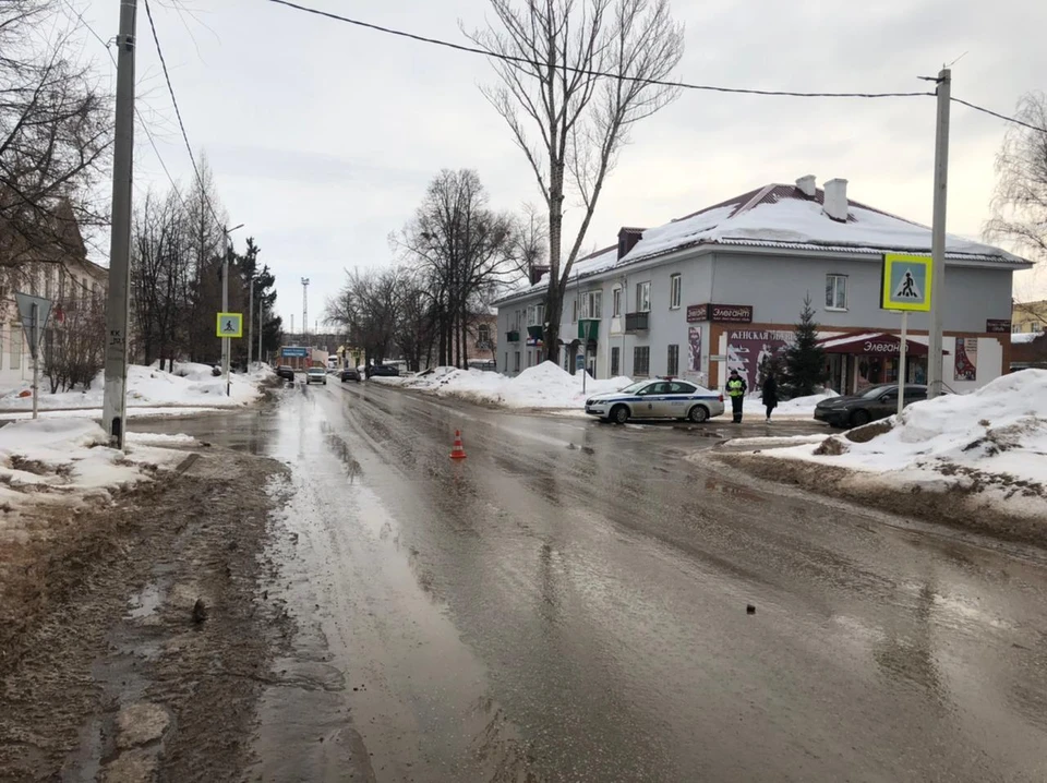 Женщина не уступила дорогу пешеходу. Фото: ГУ МВД по Самарской области