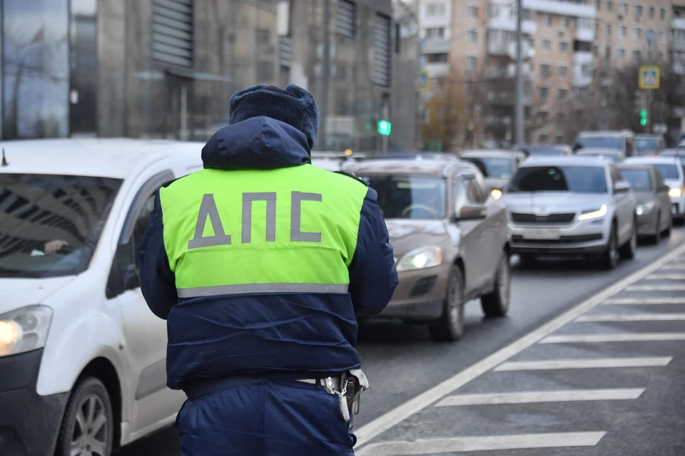 Пьяный житель Артема пытался подкупить инспектора ДПС