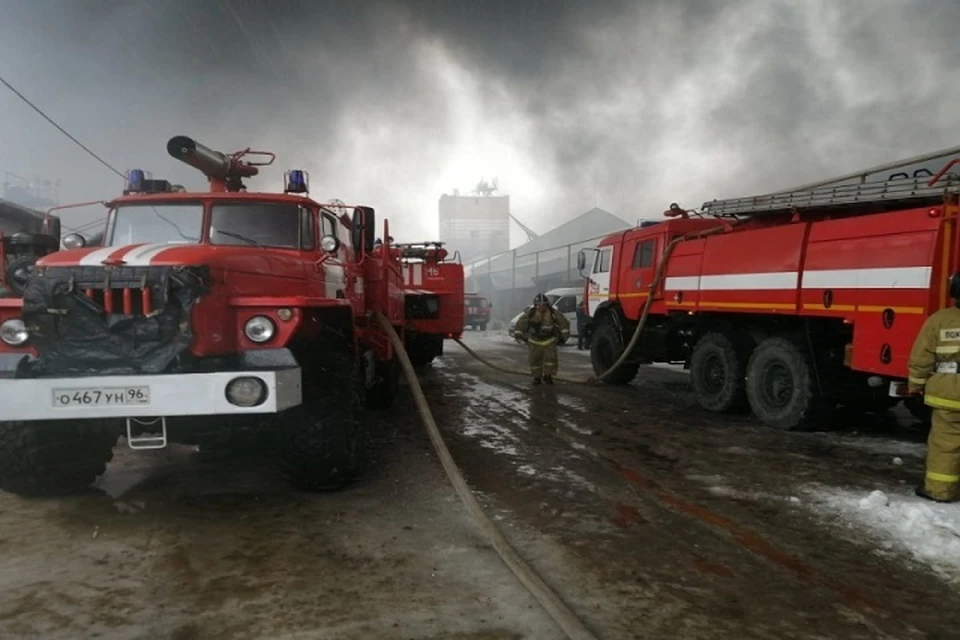 С места пожара дан полный отбой. Фото: ГУ МЧС по Свердловской области