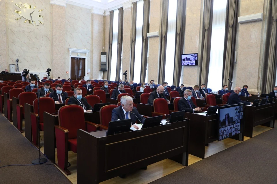 Депутаты ЗСК утвердили увеличение расходной части краевого бюджета.Фото: Законодательное собрание Кубани