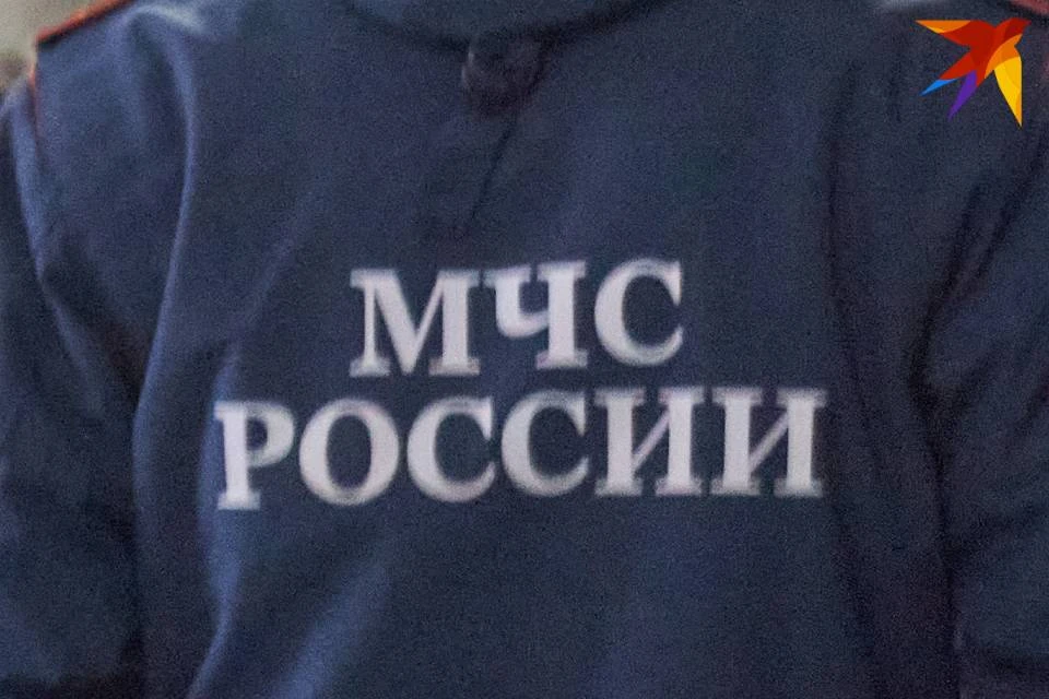 В МЧС продолжают поисковую операцию в Кольском заливе.