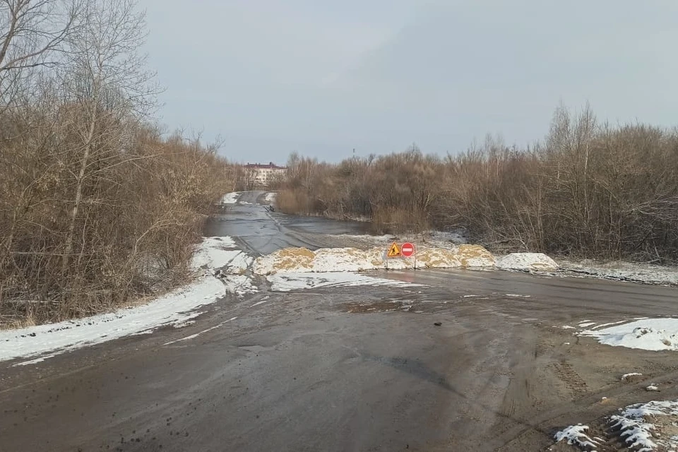 Перекрыт мост через Хупту у Ряжска.