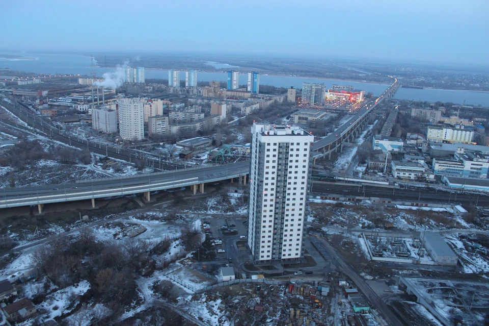 Скорее всего, хлопок получился при переходе самолета на сверхзвук.