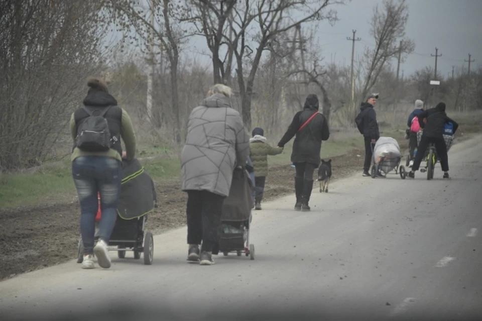 В Ростовскую область за сутки въехали более 15 тысяч беженцев.