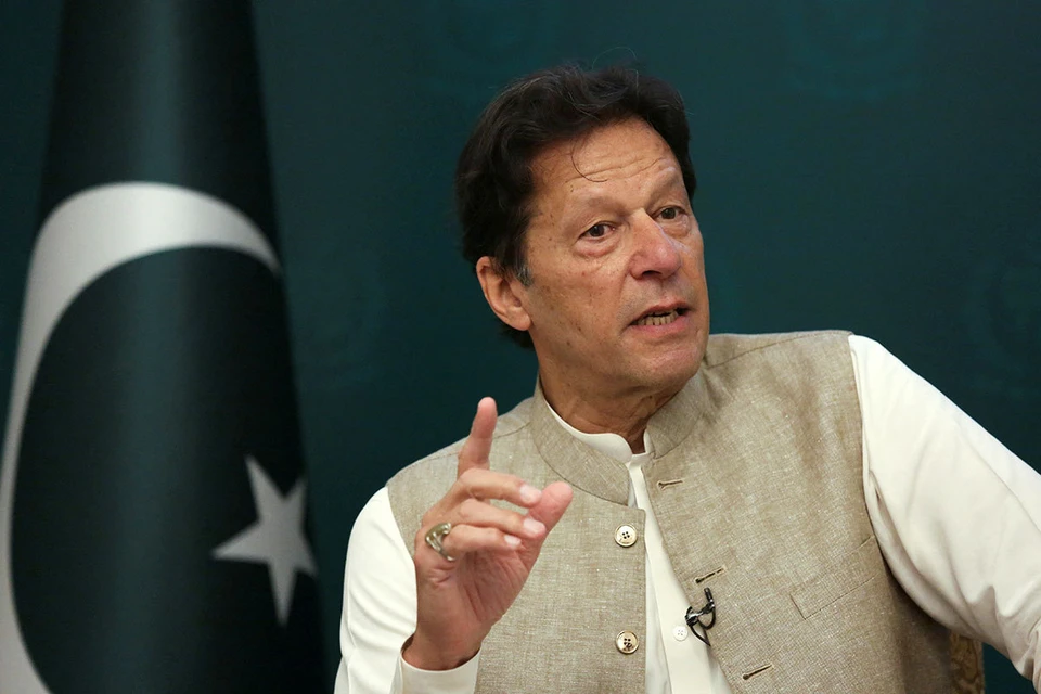 Экс-премьеру Пакистана Имрану Хану угрожают казнью.
