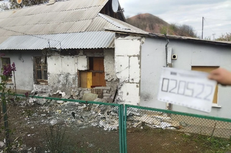 Последствия обстрела города Стаханов. Фото: СЦКК ЛНР
