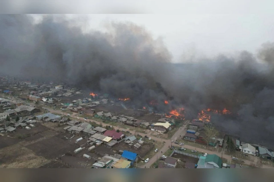 В Красноярском крае 20 из 29 природных пожаров возникло из-за коротких замыканий. Фото: Илья Зайцев