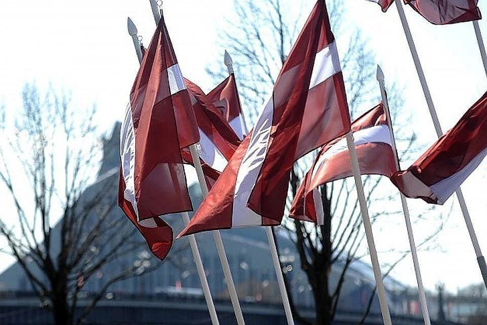 Латвия запретила въезд в республику Киркорову, Винокуру и Петросяну