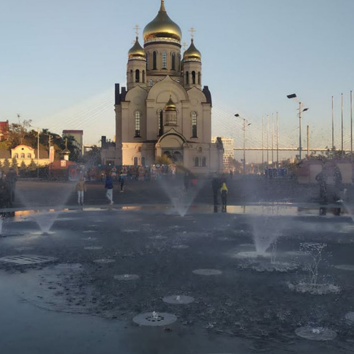 Спустя 10 лет храм на главной площади Владивостока планируют открыть в  сентябре 2022 года - KP.RU