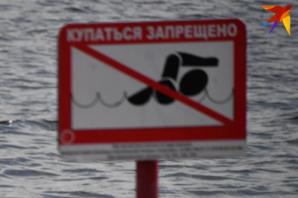 Северяне уже открыли плавательный сезон.