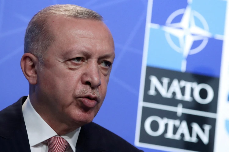 Эрдоган разгадал блеф Запада — и с большой выгодой торгует членством в НАТО