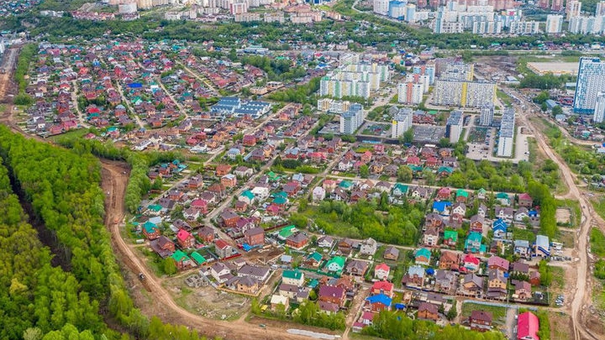 В Уфе для расширения дороги на улице Пугачева снесут десятки частных домов  - KP.RU