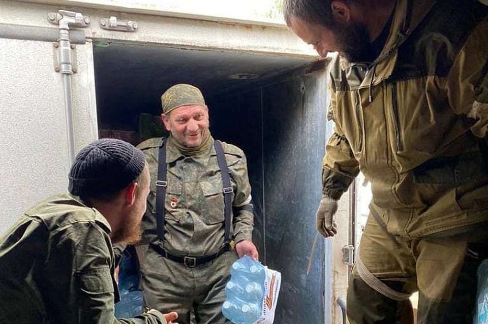 В ДНР доставили свыше семи тонн воды, продуктов питания, предметов первой необходимости.