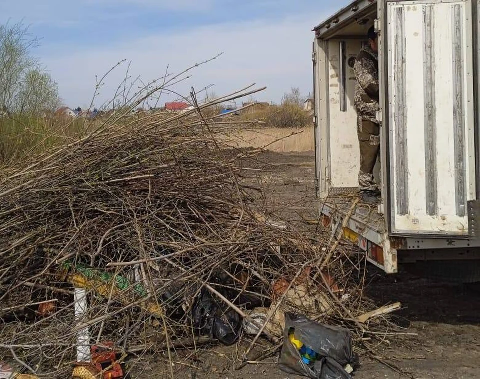 Четырех предпринимателей поймали за незаконный выброс мусора.