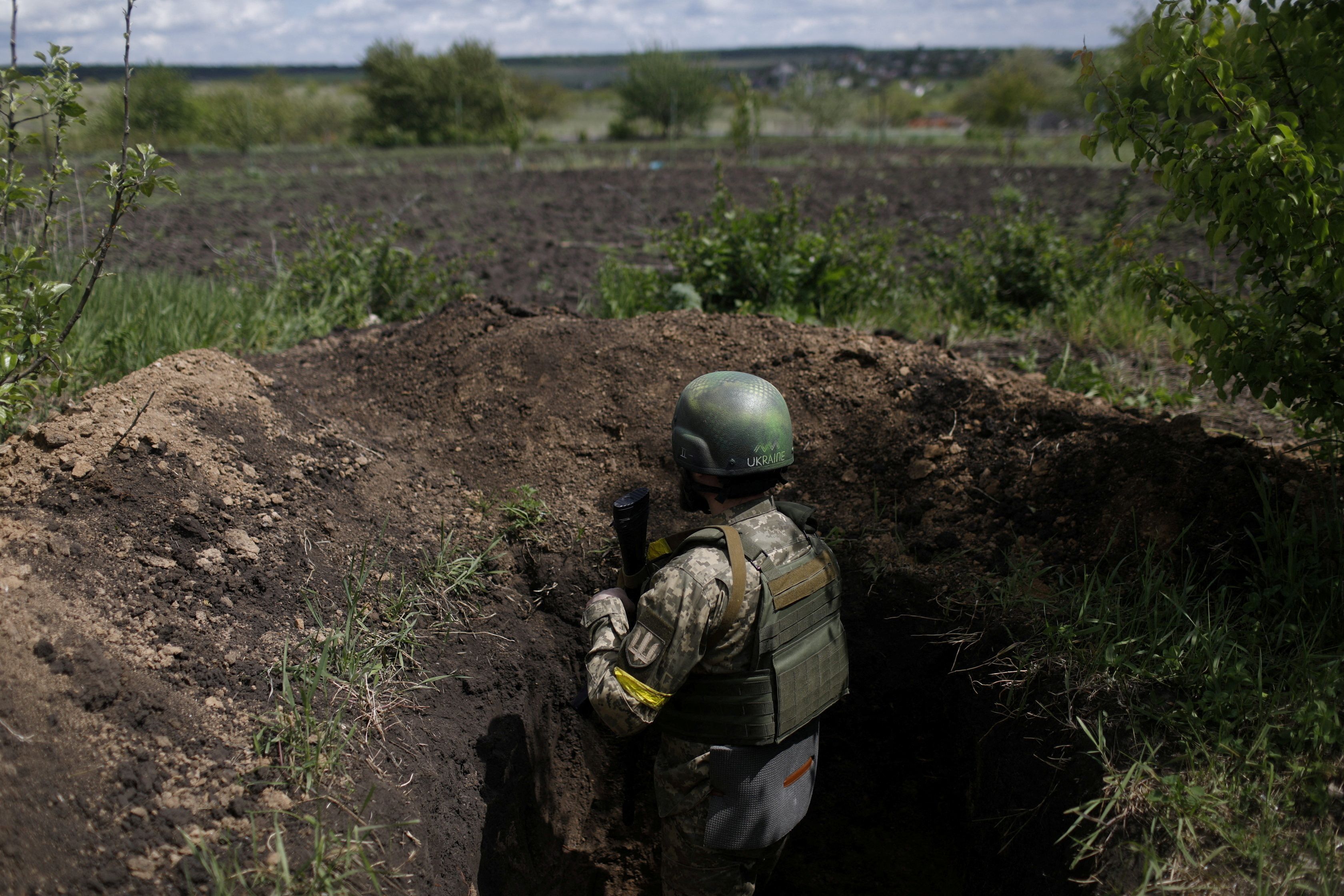 Работино последние новости. Окоп военные на Украине 2022. Военные окопы.