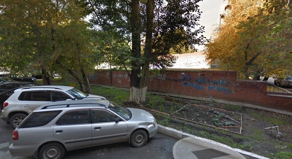 В этих дворах и планируется стройка. Фото: google.ru/maps/