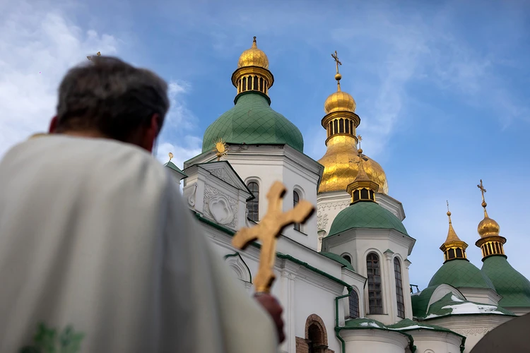 Раскол! Украинская православная церковь отделяется от РПЦ