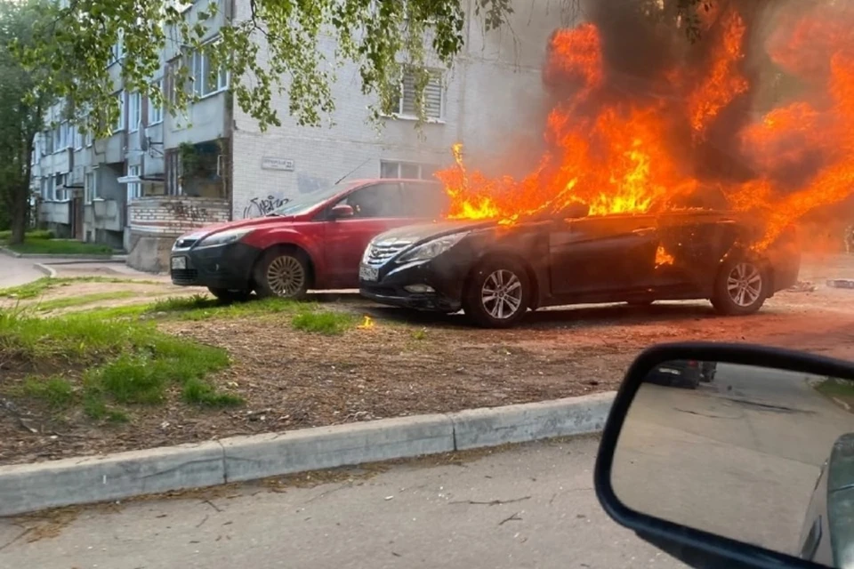 Происшествия в выборге. Взрыв автомобиля в Ленобласти. Съемка в машине.