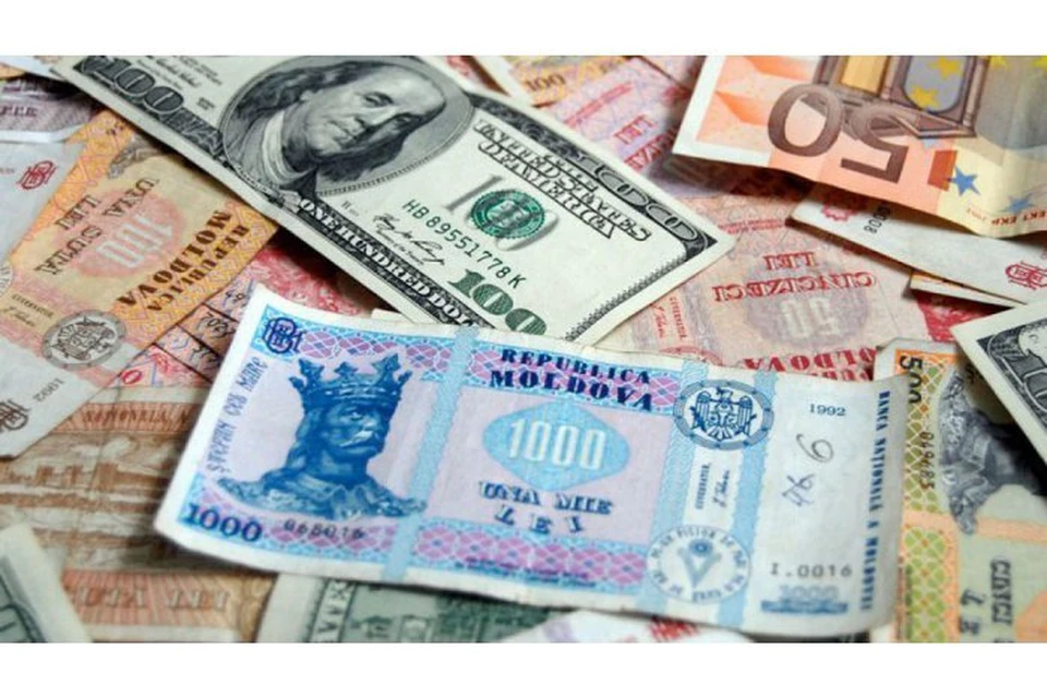 Лей регулярно растет по отношению к евро и доллару (Фото: Молдпрес).