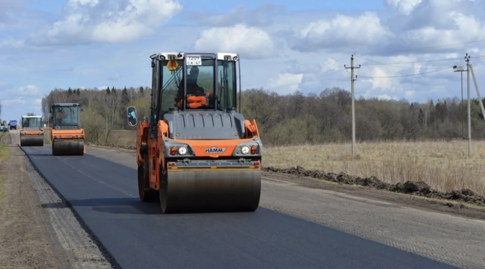 В Гагаринском районе начали ремонт дороги по нацпроекту. Фото: департамент Смоленской области по транспорту и дорожному хозяйству.