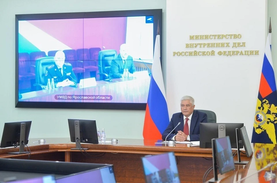 Владимир Колокольцев представил нового начальника ярославского УМВД. ФОТО: МВД России