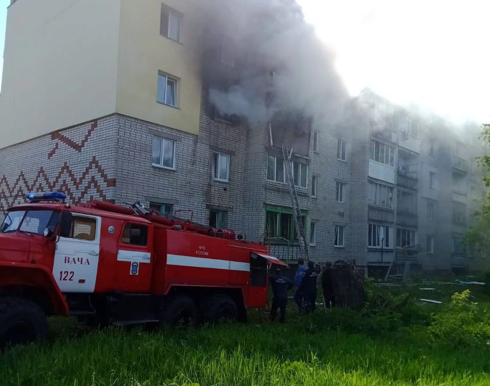 Серьезный пожар произошел в пятиэтажном доме в Богородске.