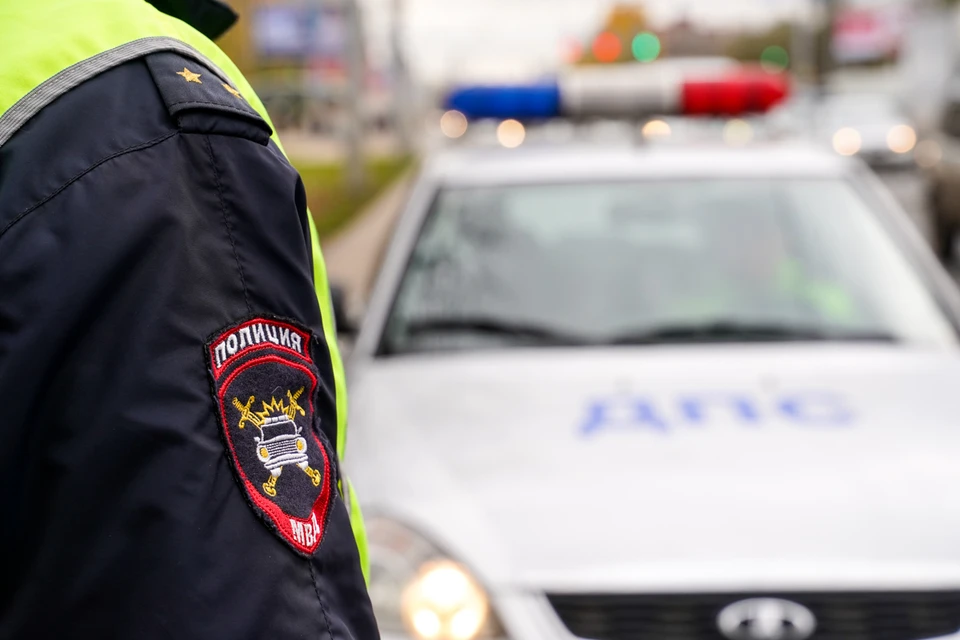Полицейские устанавливают все обстоятельства ДТП