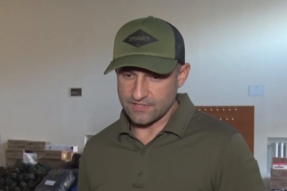 Командир батальона «Спарта» Артем Жога рассказал о важности полученной помощи. . Фото: Скриншот видео ТК «Оплот»