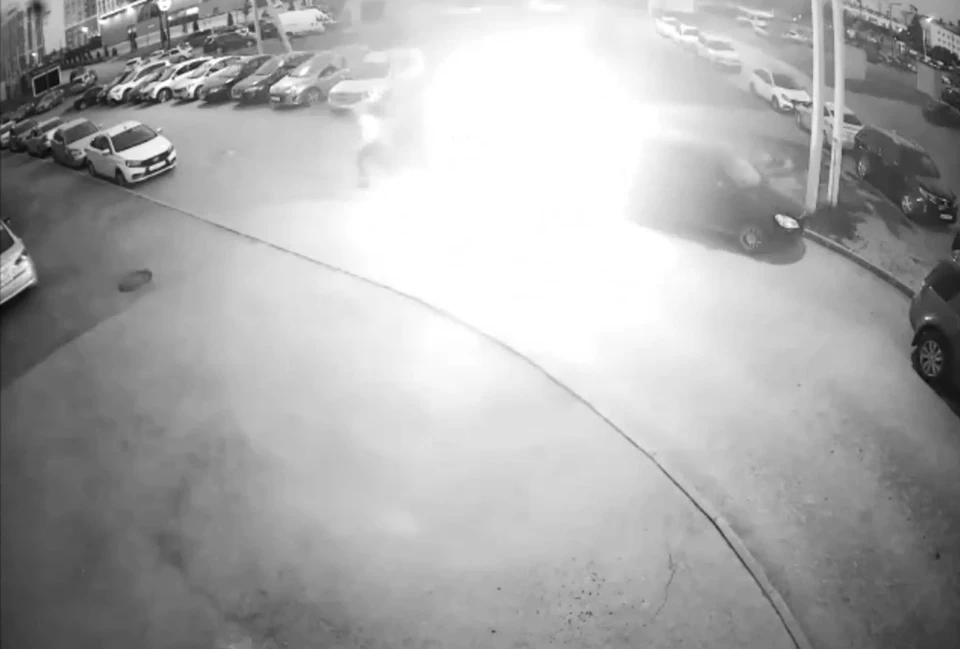 Пожар на улице Зубковой в Рязани, охвативший два автомобиля, устроил поджигатель.