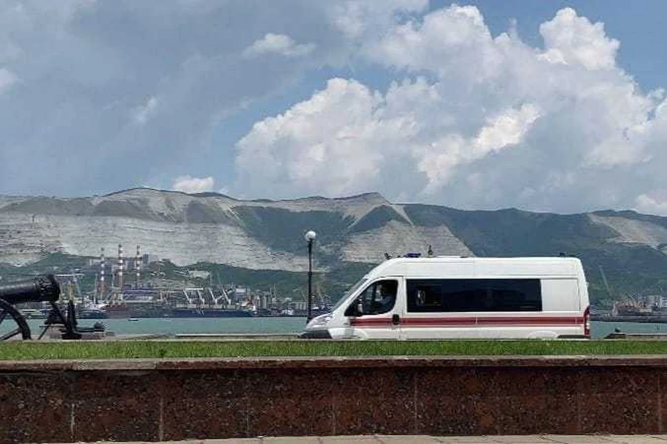 Работы завершили к полудню Фото: пресс-служба администрации Новороссийска