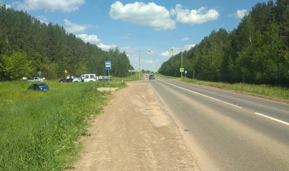 Авария произошла на 7-м километре автодороги Завьялово – Гольяны. Фото: 1-й отдел УГИБДД по УР
