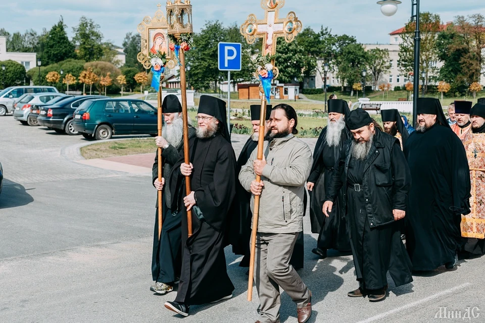 Большой крестный ход из Жировичей в Минск пройдет с 19 по 26 августа. Фото: zhirovichi-monastery.by