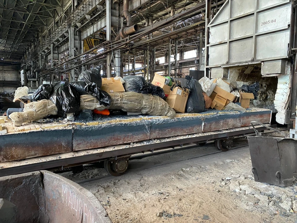 Всего в огне уничтожили 68 килограммов запрещенных веществ. Фото: пресс-служба УМВД по Рязанской области.
