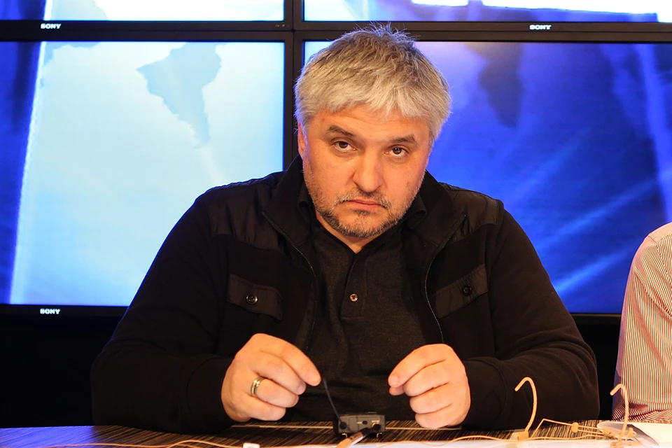 Игорь Бухаров