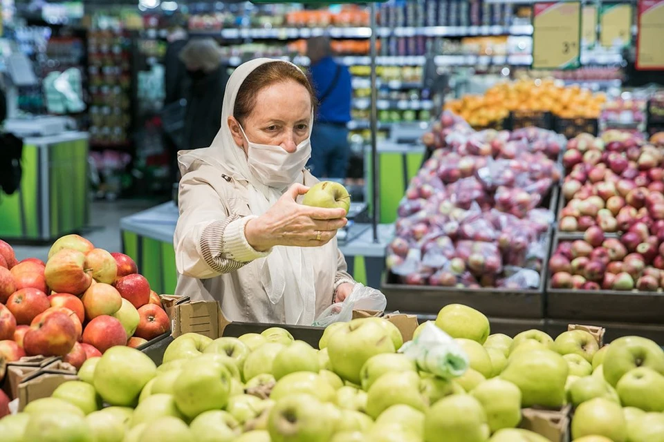 В России замедлилась годовая инфляция из-за снижения цен на продукты.