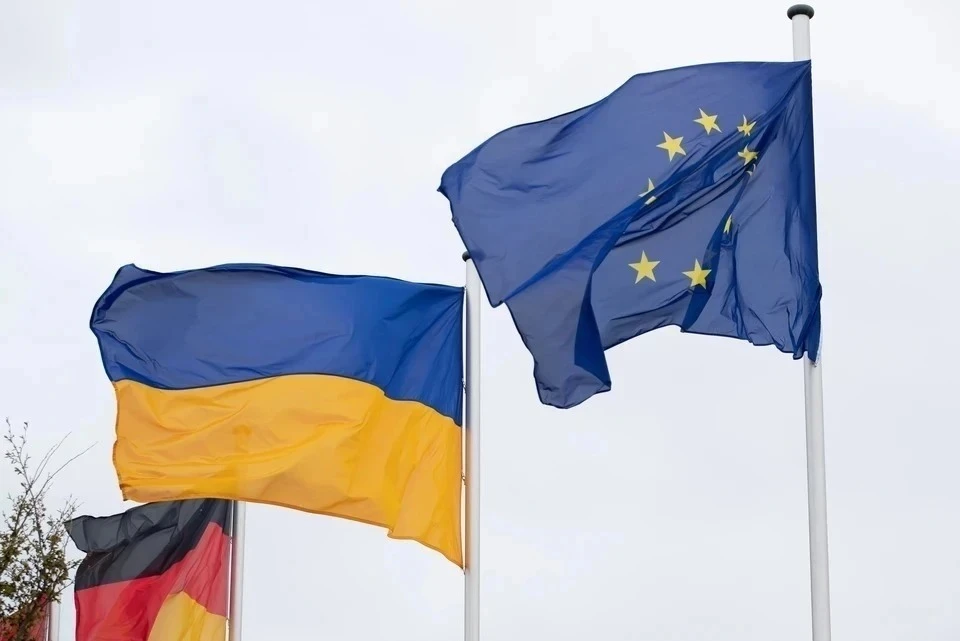 Европарламент принял резолюцию о предоставлении Украине и Молдавии статуса кандидатов на вступление в ЕС