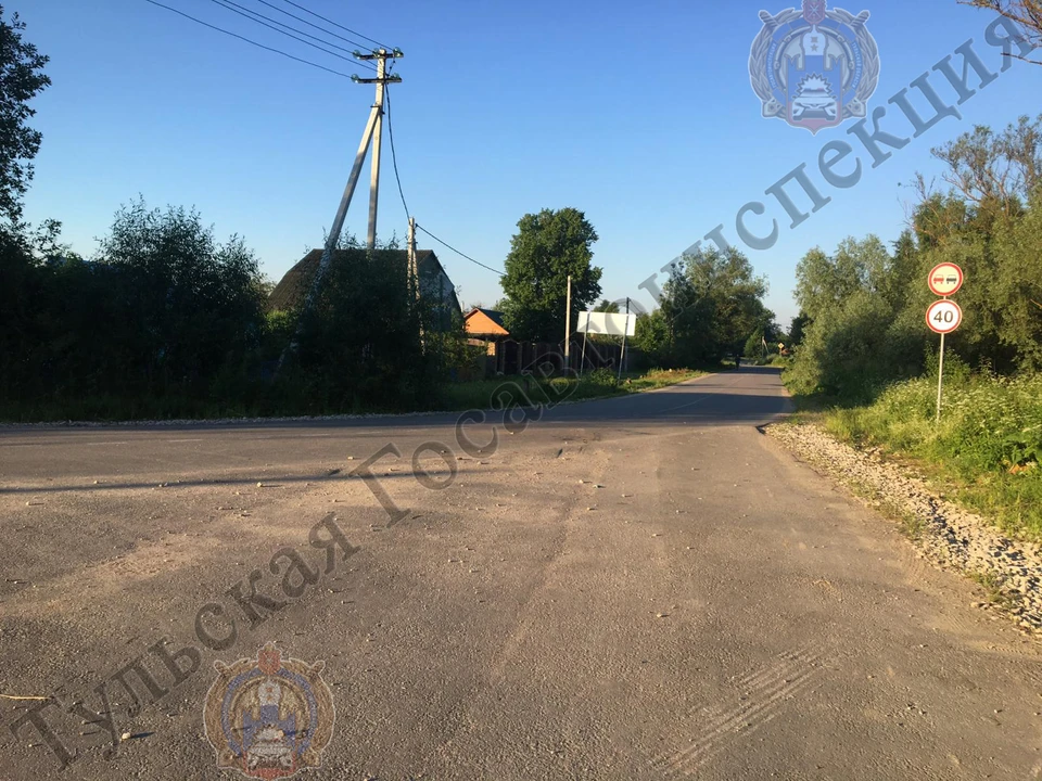Два подростка на мотоцикле пострадали в ДТП в Тульской области