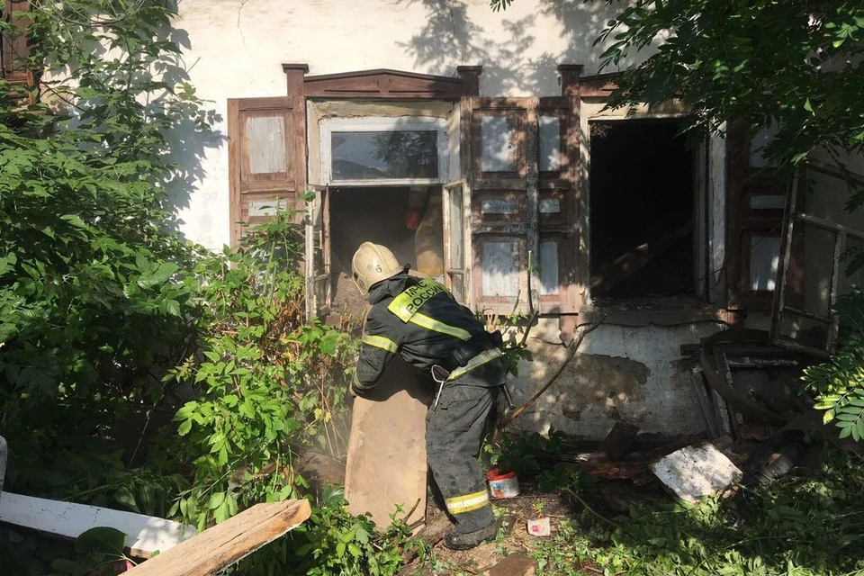 В частном доме в Новосибирске обрушился потолок. Фото: ГУ МЧС России по Новосибирской области