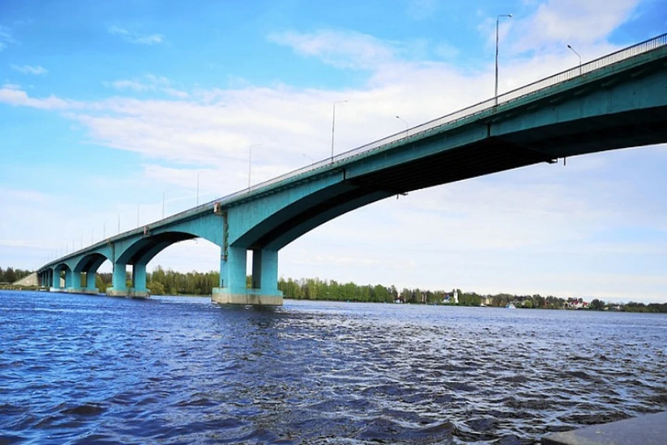 В Ярославе половину Октябрьского моста закрывают на ремонт