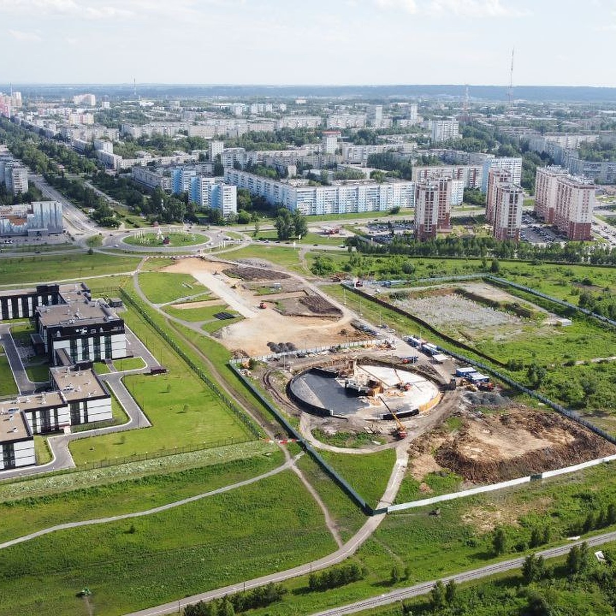 Комплекс кемерово. Мемориал сибирякам Кемерово. Кемерово комплекс героям сибирякам. Мемориал героям сибирякам. Кузбасс мемориал героям сибирякам.