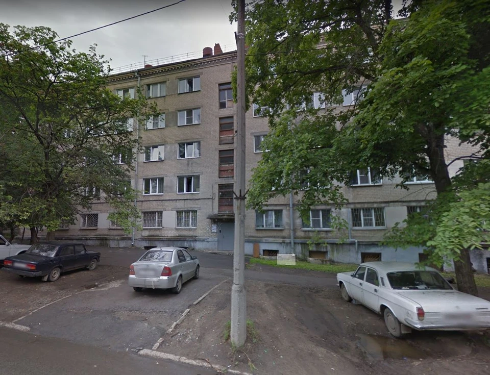 Ребенок выпал из окна жилого дома по улице Дружбы. Фото: google.ru/maps