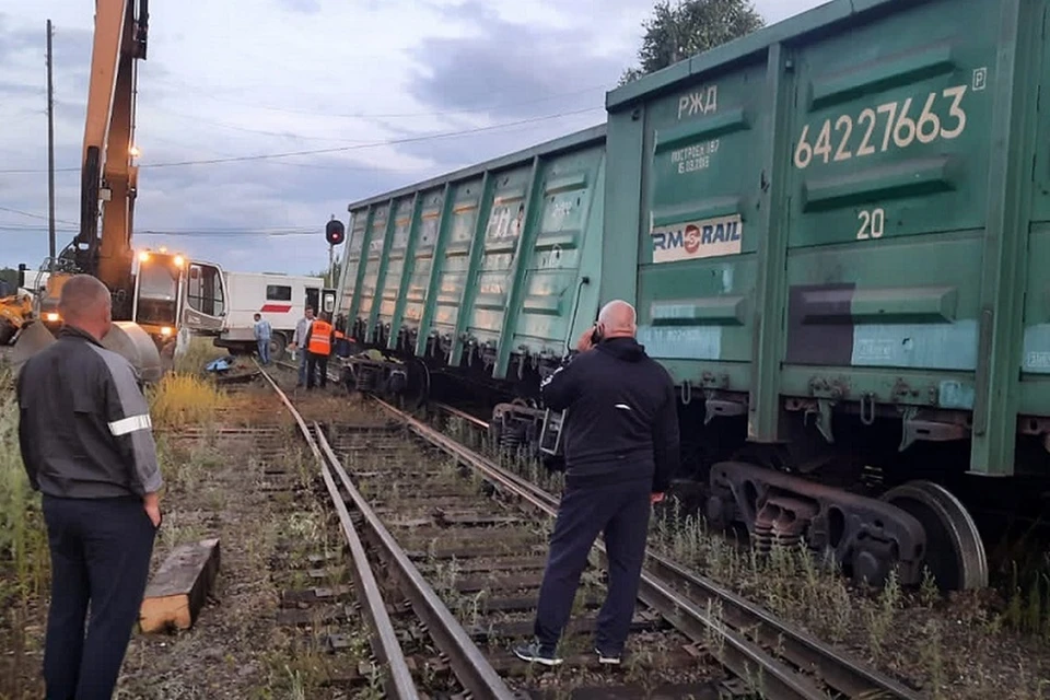 В Лесосибирске сошли с рельсов три вагона с цементом. Фото: в Западно-Сибирской транспортной прокуратуры