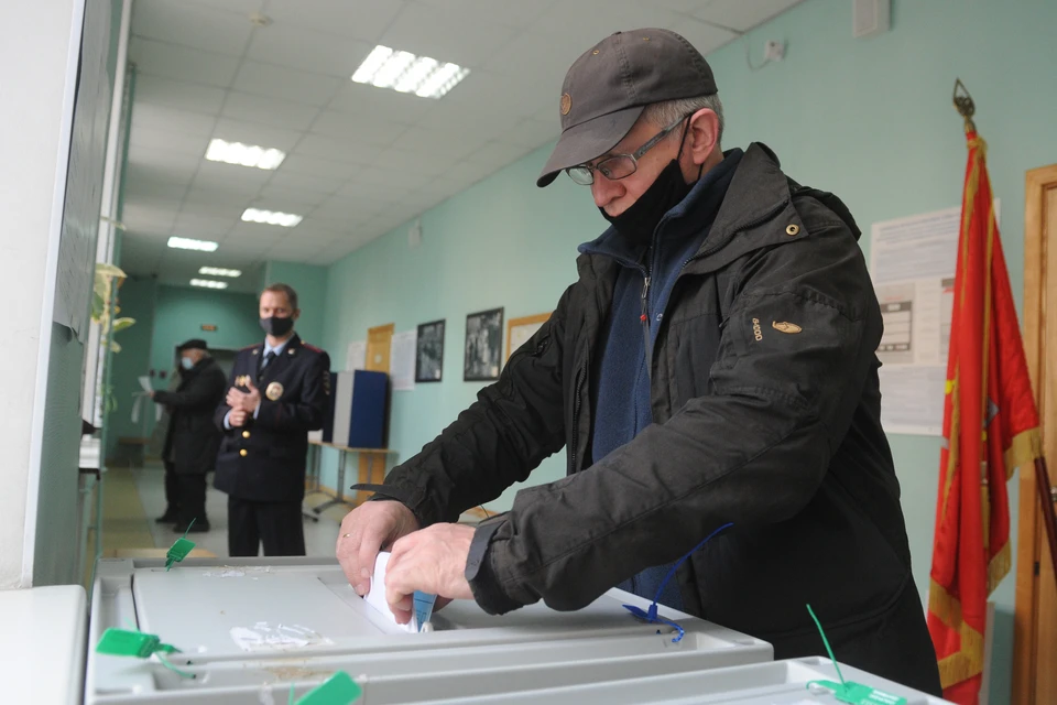 Петербургский Горизбирком готов "обнулить" отношения с Москвой.