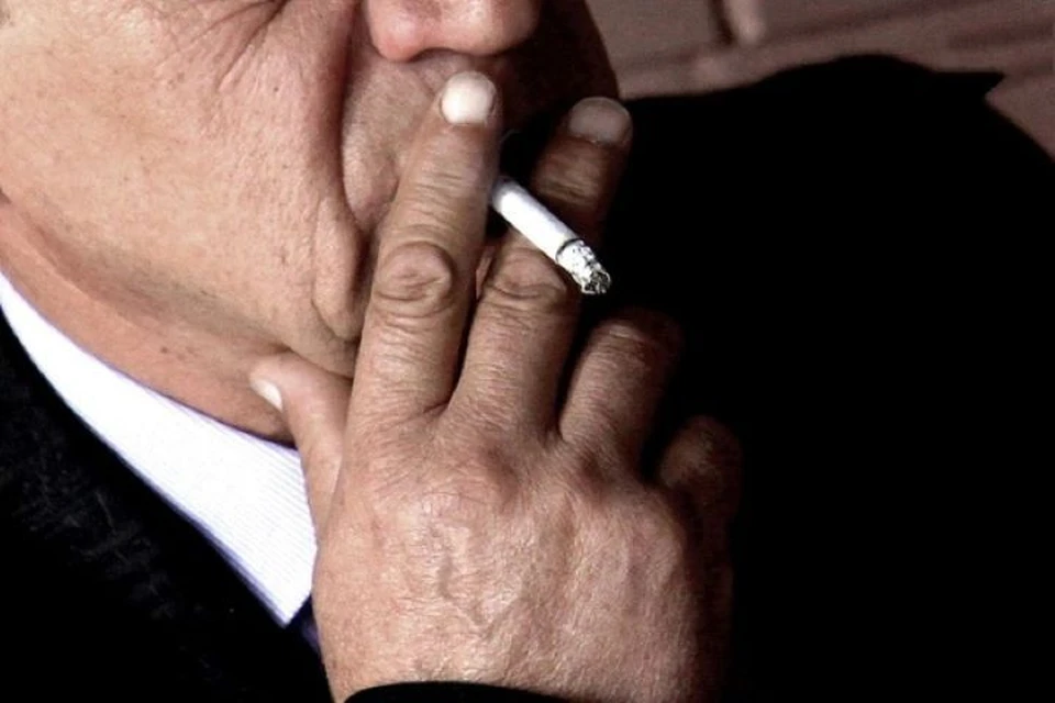 Риск смерти от рака легкого выше в пять раз при выкуривании четырех сигарет ежедневно
