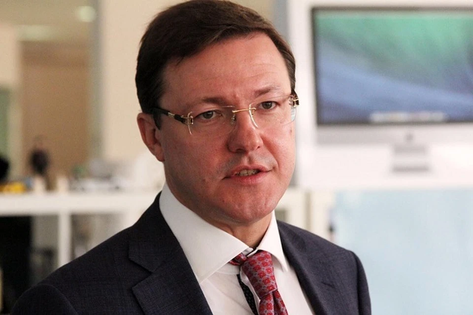 Глава региона отметил посильный вклад государственных и муниципальных служащих