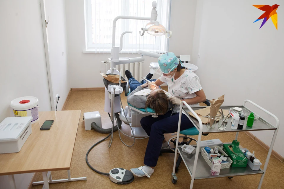 Белорус пожаловался на оказание медуслуг в частной стоматологии, клинику проверили и действие лицензии приостановили.